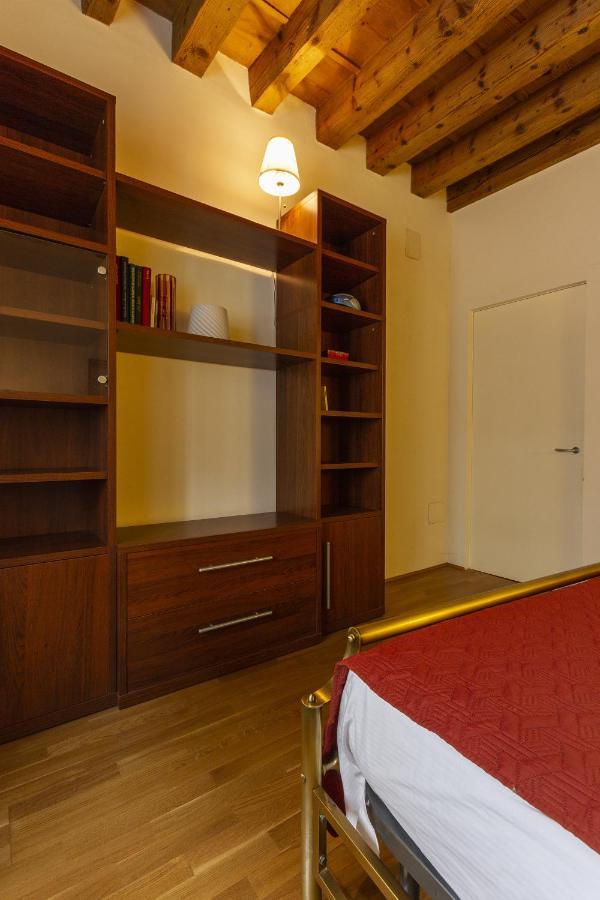 Cavour Suite - Smart Holiday Мантуя Екстер'єр фото